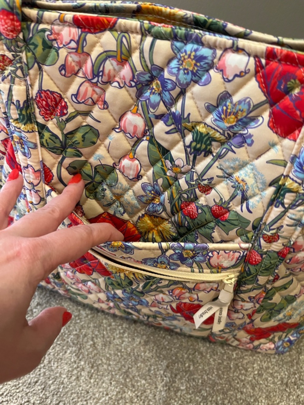 Vera Bradley Floral Quilted Tote & Matching Pouch NWOT Spring Garden Print - Picture 5 of 14